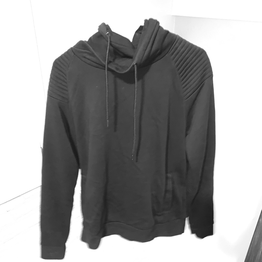 Men’s H&M sweater
